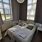 Stunning 2-bed In Sauna Facility