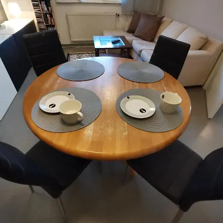 Stunning 2-bed In Sauna Facility Apartamento *